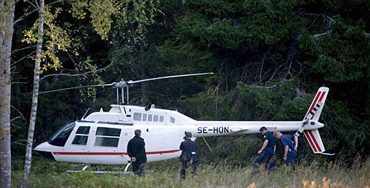 Un grupo de bandoleros suecos a bordo de helicóptero roban banco con plan minucioso mejor que en las películas