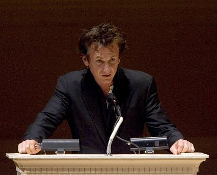 Sean Penn va a Cuba para entrevistarse con Fidel Castro