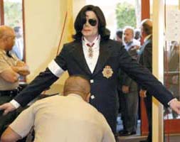 Publicado archivo sobre caso de pederasta; comprobada inocencia de Jackson