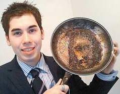 La imagen de Jesús Cristo aparece en el fondo de una olla con las líneas de los órganos faciales bien definidas