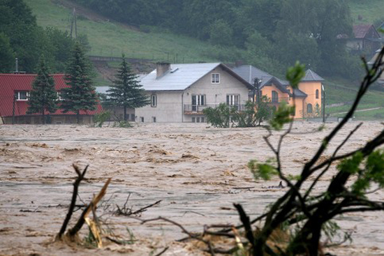 Inundaciones dejan 21 muertos en Europa Centro-oriental (10)