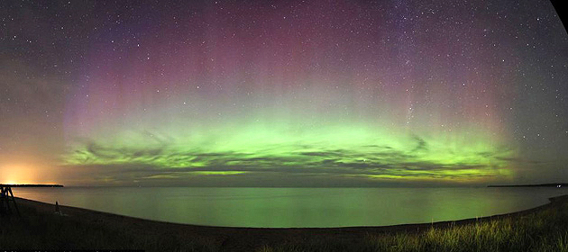 Aparece hermosa luz polar en Dinamarca por llegada de tormenta solar a Tierra