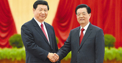 Hu Jintao y Xi Jinping se reúnen con delegados de XVIII Congreso Nacional del PCCh