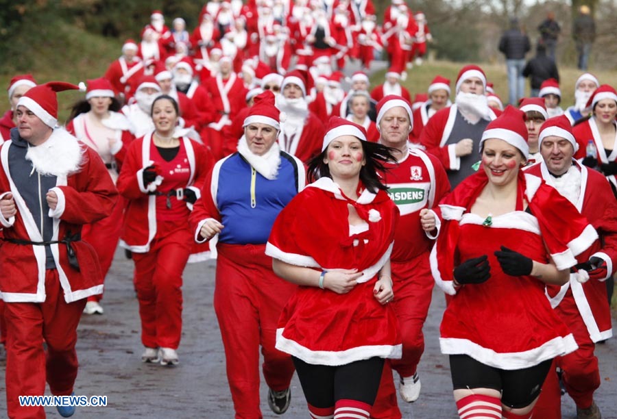  La 3 edición de la carrera "Sutton Park Santa" en Reino Unido