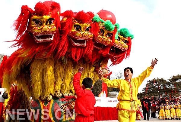 Ferias de Templo, las mayores atracciones de los chinos durante la Fiesta de Primavera