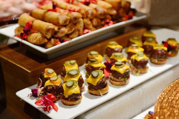 Wolfgang Puck prepará el menú de la fiesta posterior a los Oscars