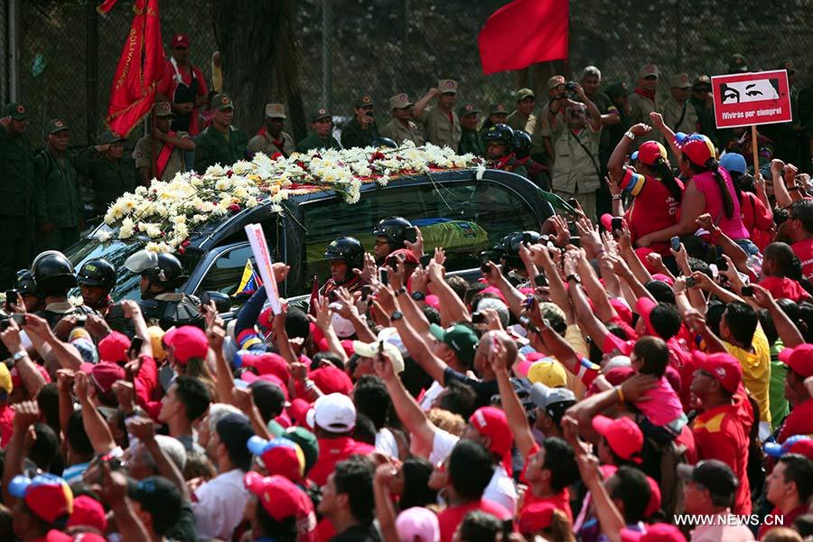 Resultado de imagen para traslado chavez al cuartel 4f