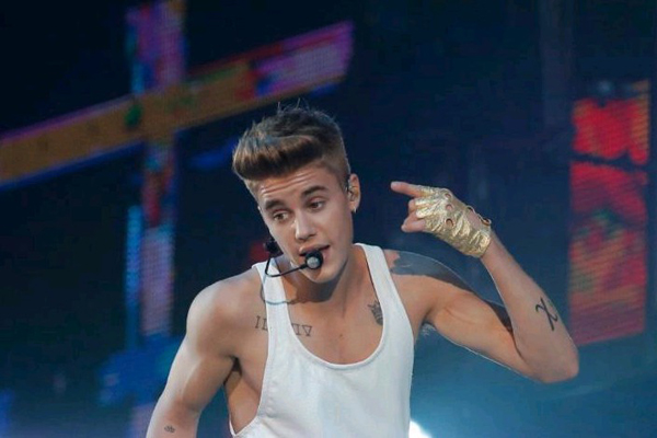 Niega Justin Bieber haber maltratado a paparazzi