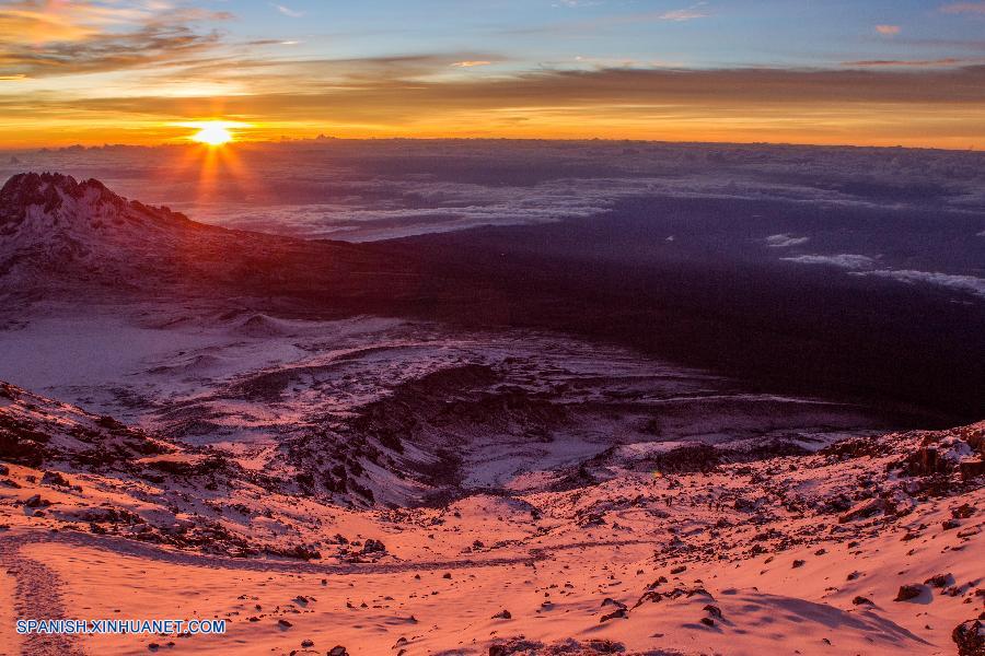 Monte Kilimanjaro: El Pico más alto de África