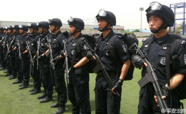 Nuevo simulacro antiterrorista en Pekín